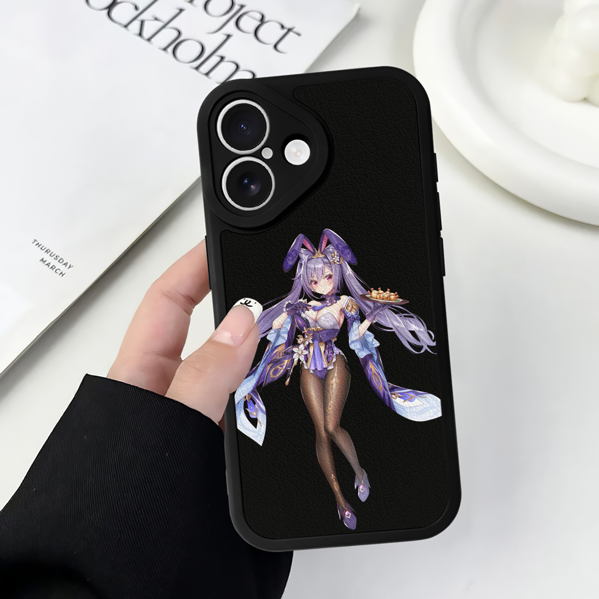 げんし神 刻晴 こくせい genshin Kokusei 【iPhone 16シリーズ対応】シリコンスマホケース（レザー調） 材質：シリコン